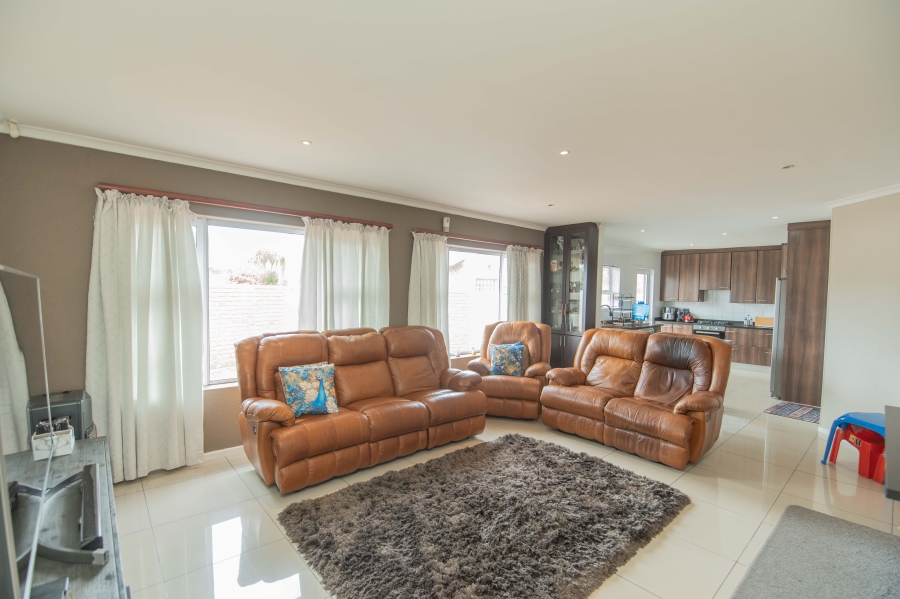 3 Bedroom Property for Sale in Summerstrand Eastern Cape